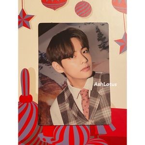 Official BTS 2021 Holiday Collection Little Wishes Taehyung (V) Photo Card